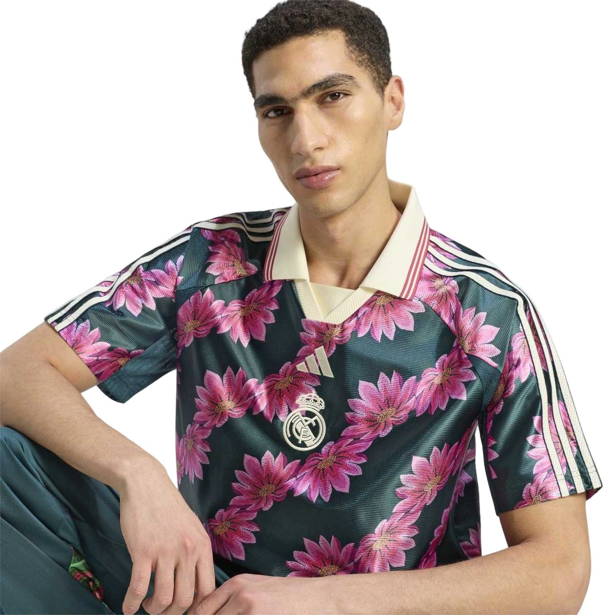 camiseta-adidas-real-madrid-fanswear-2026-2027-aurora-ivy-2