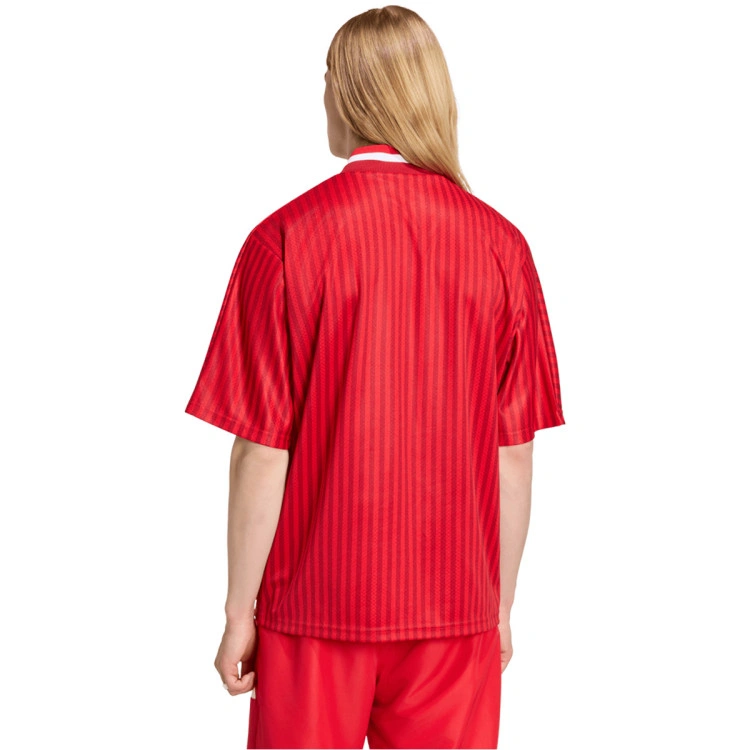 camiseta-adidas-fc-bayern-fanswear-2026-2027-better-scarletteam-victory-red-1