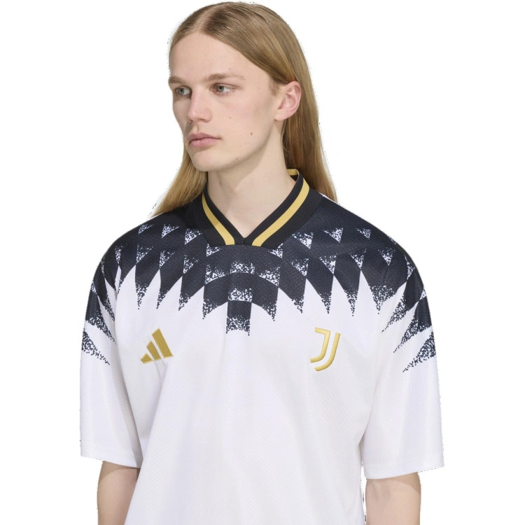 camiseta-adidas-juventus-fanswear-2026-2027-black-2