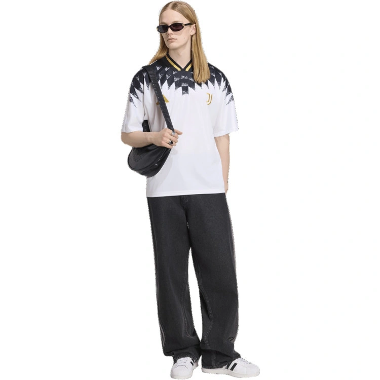 camiseta-adidas-juventus-fanswear-2026-2027-black-4