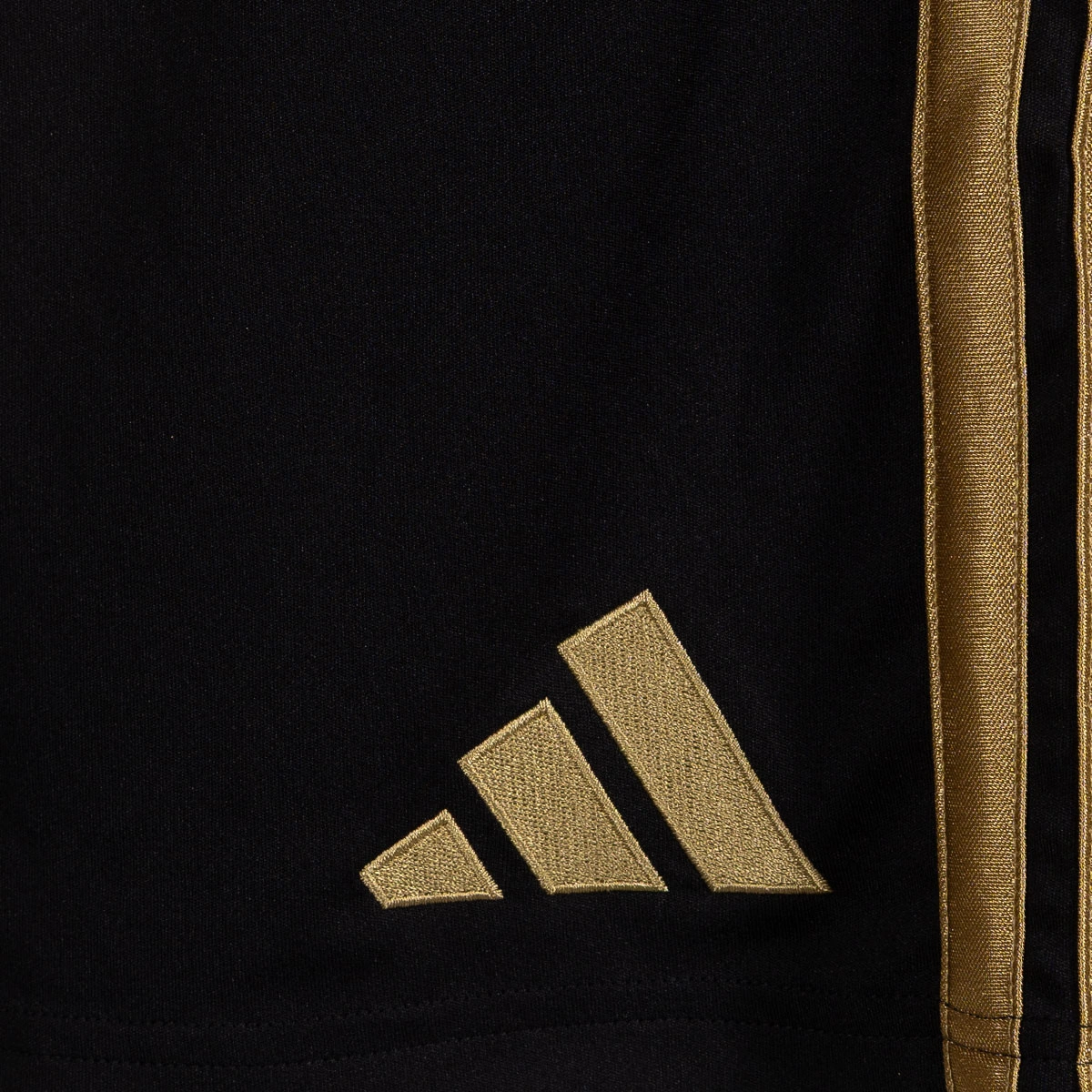 pantalon-corto-adidas-juventus-tercera-equipacion-2026-2027-nino-black-4
