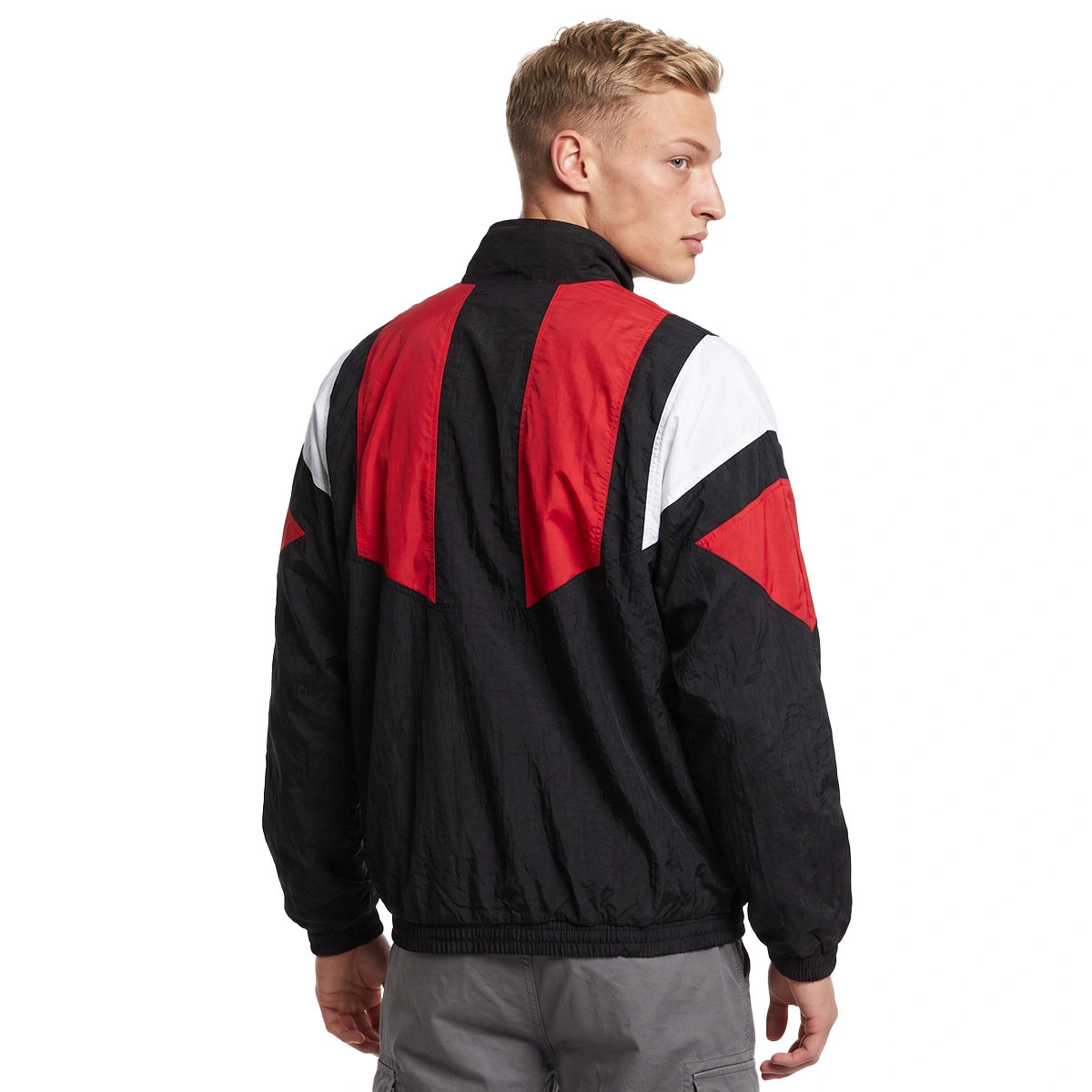 chaqueta-adidas-manchester-united-fanswear-2026-2027-negro-1