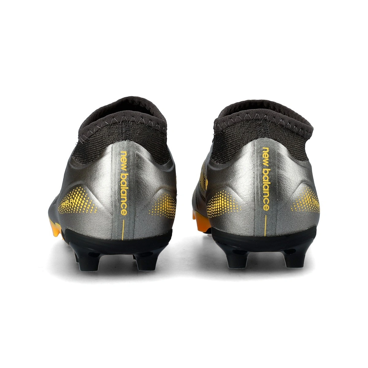 bota-new-balance-tekela-team-low-laced-fg-v5-nino-gris-4