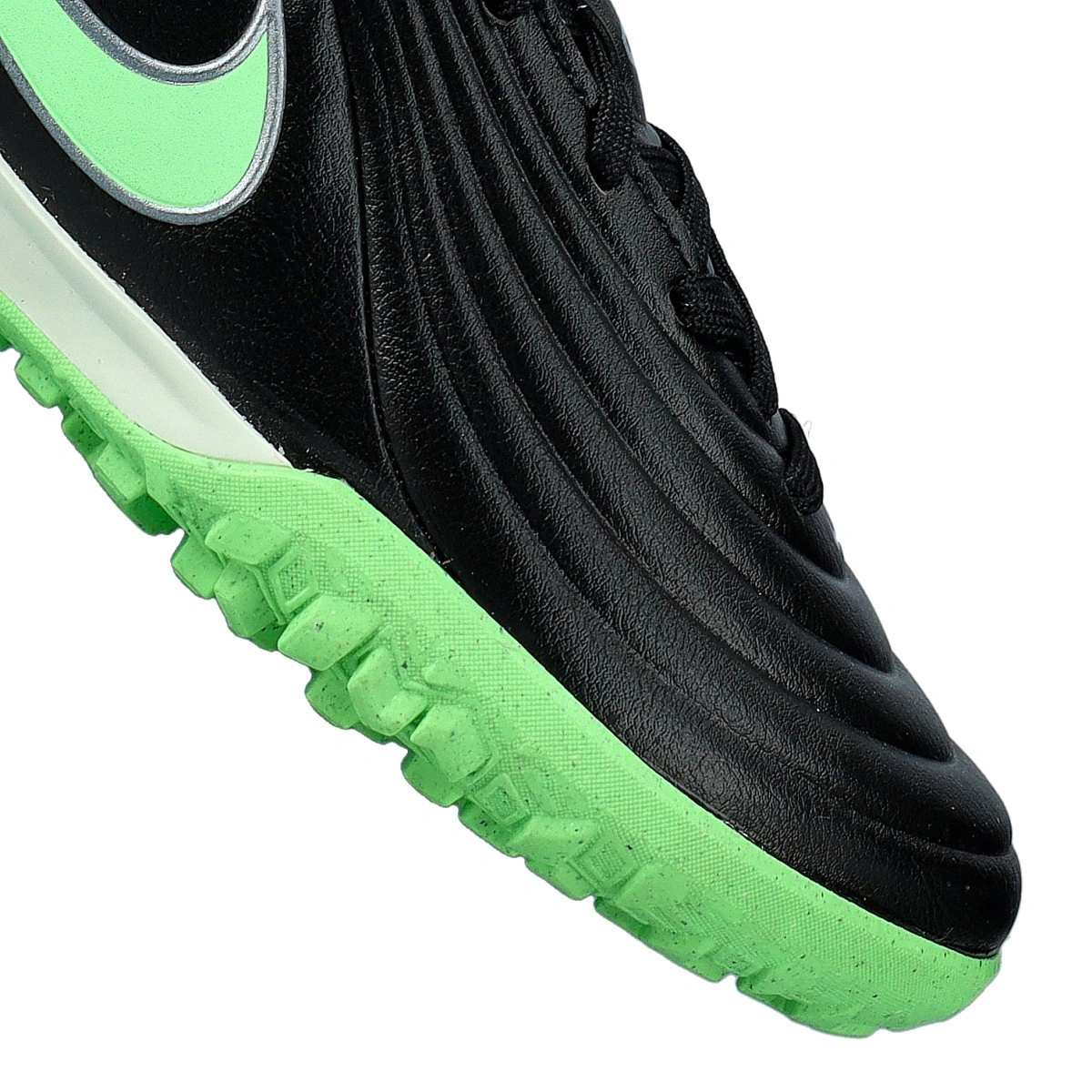 bota-nike-tiempo-maestro-academy-turf-kinder-negro-6