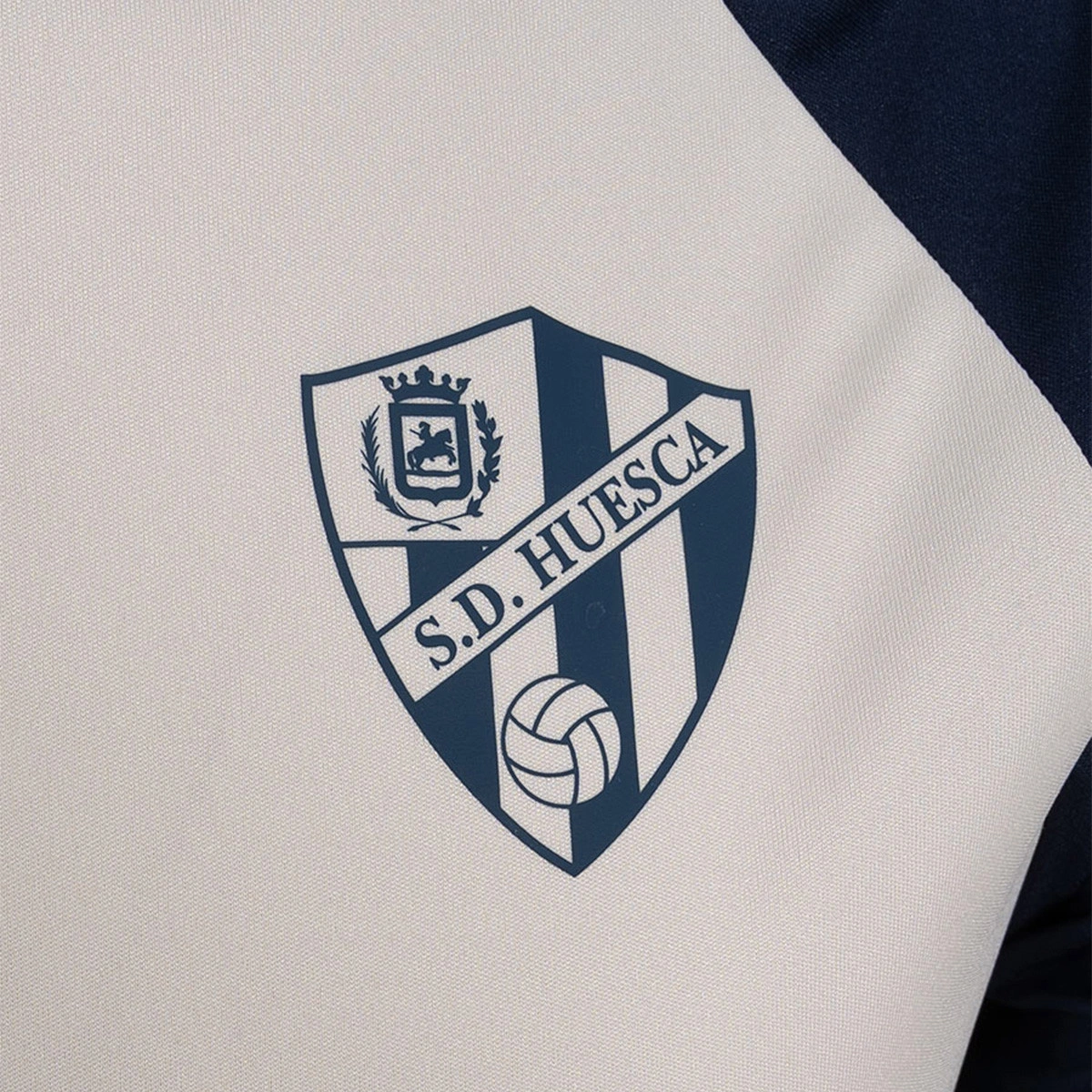 camiseta-soka-sd-huesca-training-nino-2026-2027-gris-3