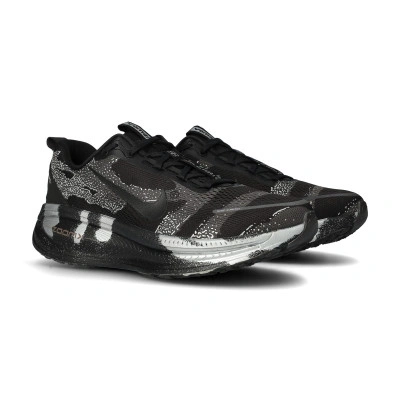 Chaussures Vomero 18