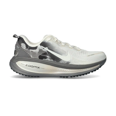 Chaussures Vomero 18 Mujer