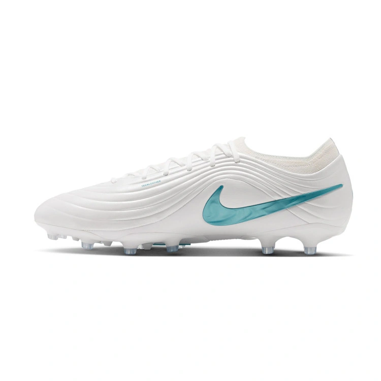 bota-nike-tiempo-maestro-elite-ag-pro-white-dusty-cactus-white-2