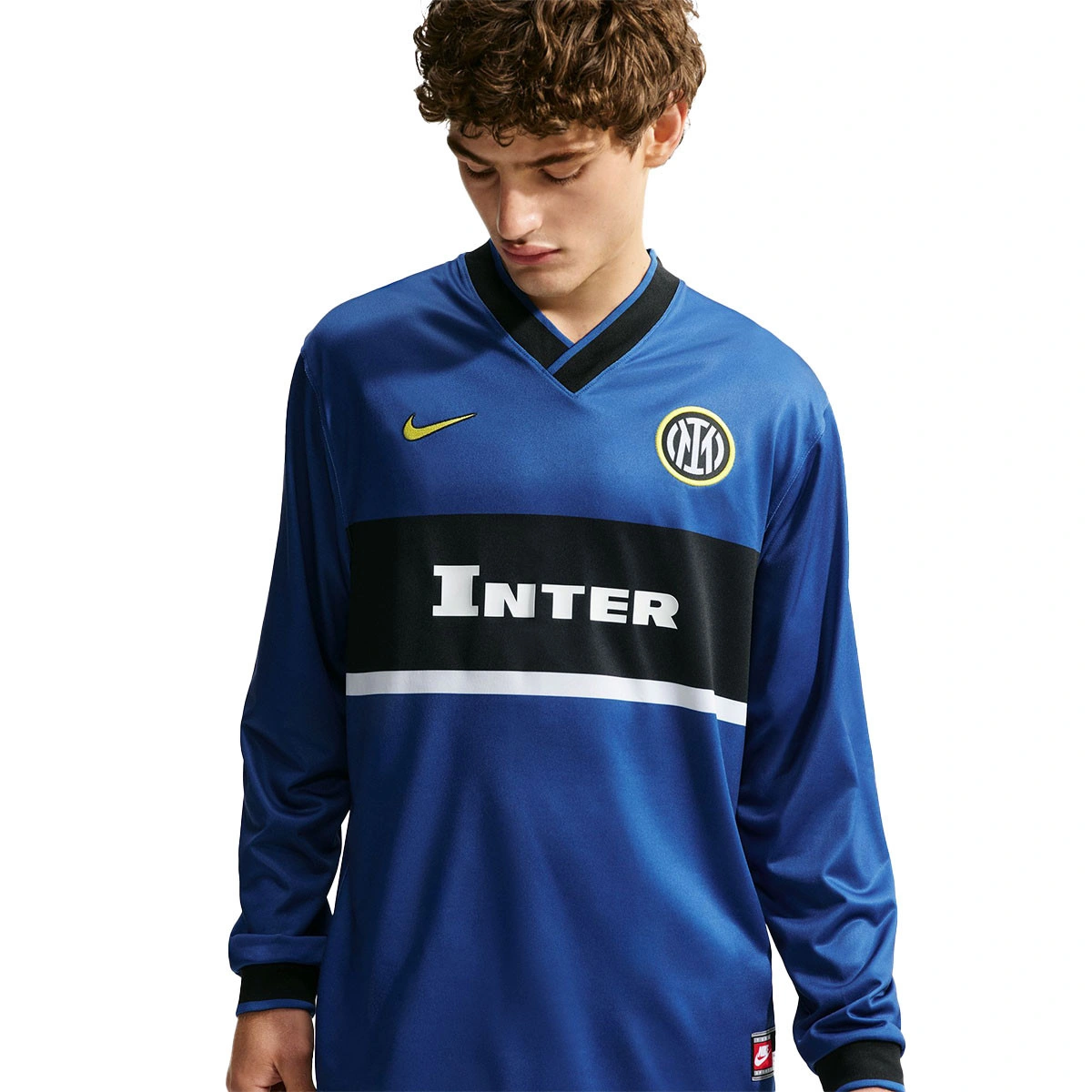 camiseta-nike-inter-milan-fanswear-2026-2027-stormblue-black-tour-yellow-no-sponsor-3rd-0
