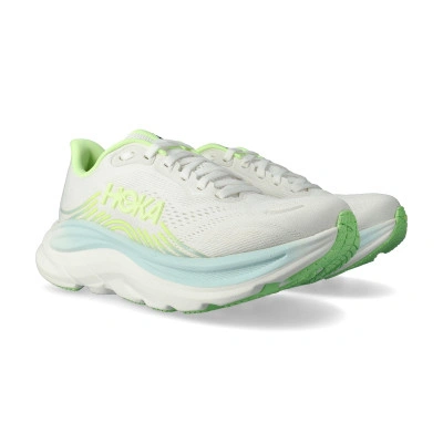 Chaussures Femme Clifton 11