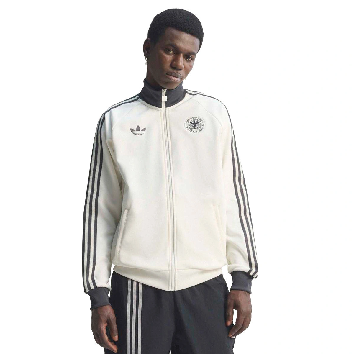 chaqueta-adidas-alemania-originals-adicolor-mundial-2026-off-white-off-white-0
