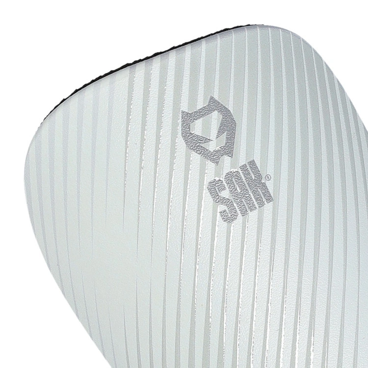 espinillera-sak-shape-negro-1