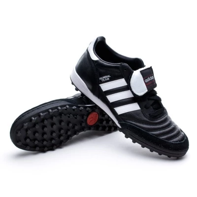 Chaussure de football Mundial Team