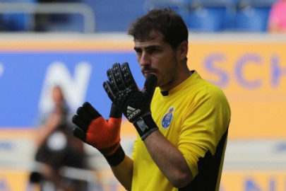 Que se passe-t-il avec les gants d’Iker Casillas?