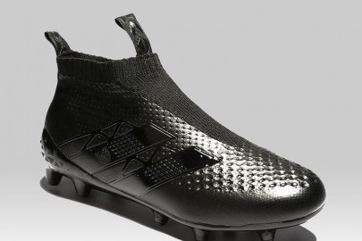 Comment changer la couleur de mes chaussures de foot?