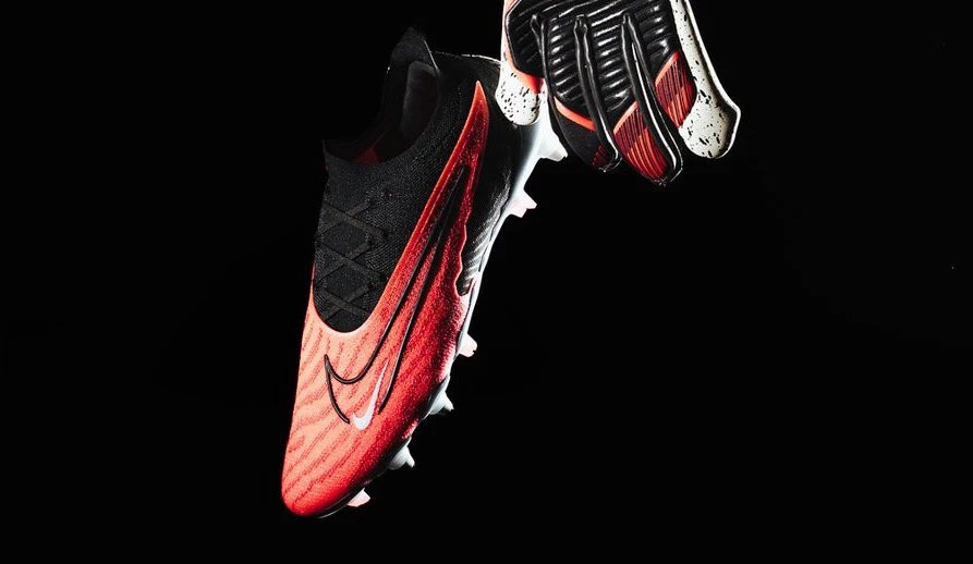 post card post-botas-de-futbol-pies-anchos-nike-phantomjpeg18.webp