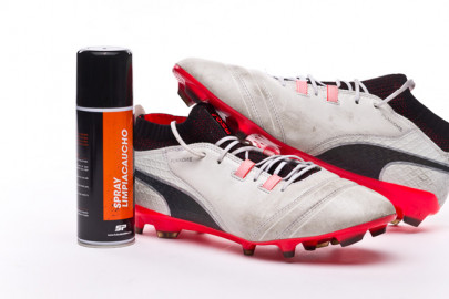Comment nettoyer le caoutchouc de vos chaussures de football ?