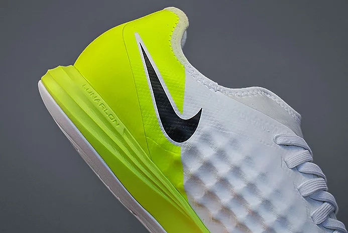 post card nikemagistax.webp