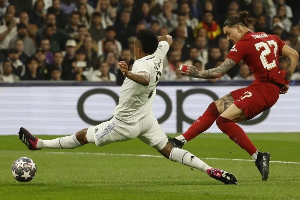 post card post-mejores-botas-defensas-centrales-takle.webp