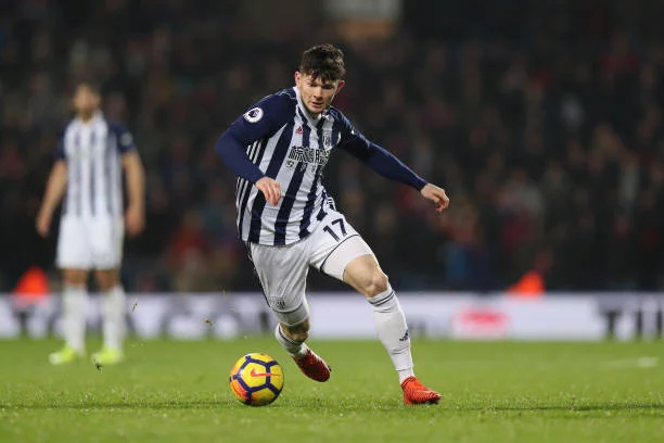 post card blog-botas-jugadores-veloces-burke.webp