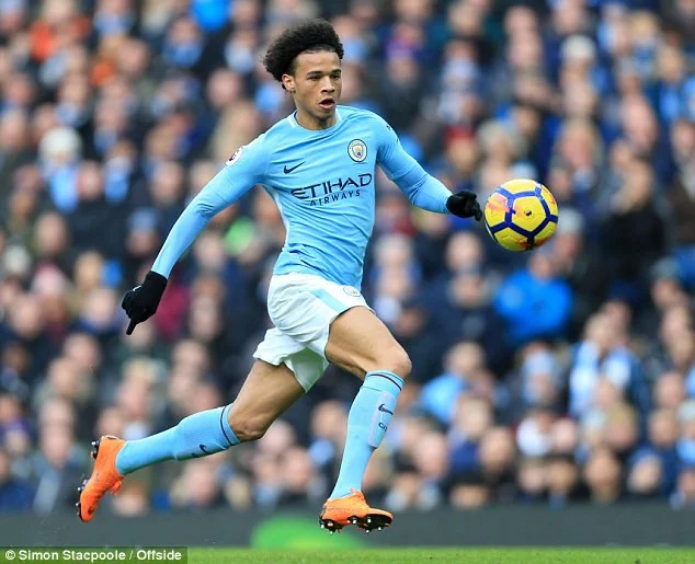 post card blog-botas-jugadores-veloces-sane.webp