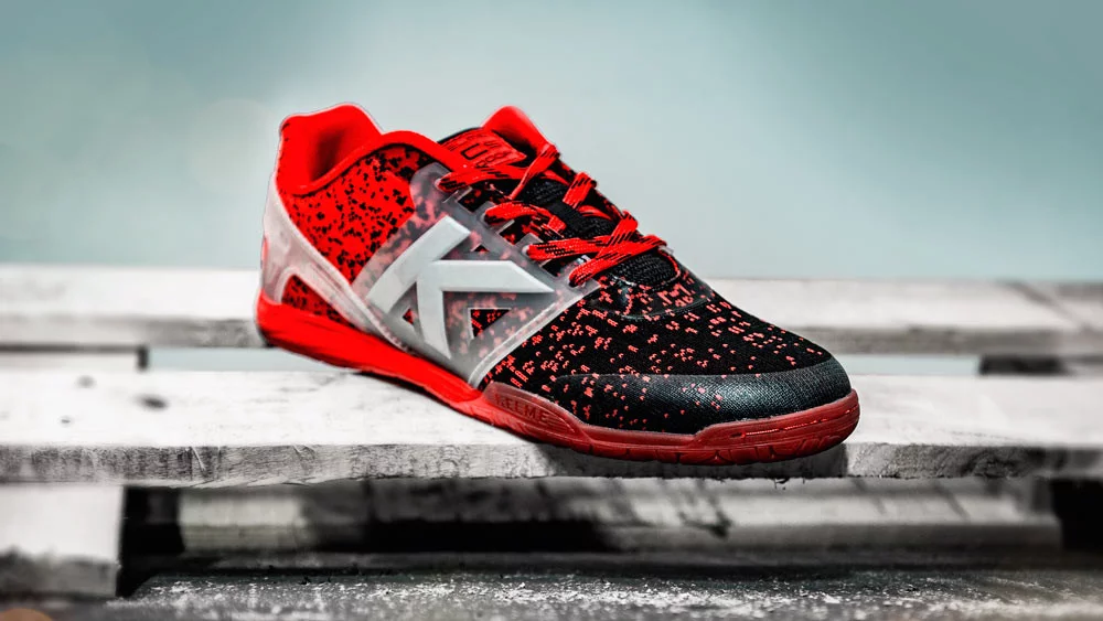 post card Post-Zapatillas-Kelme-Modernas-3.webp