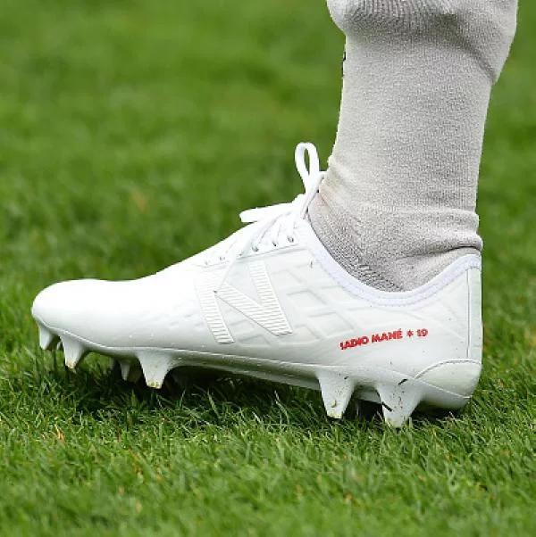 post card blog-botas-mané-new-balance.webp