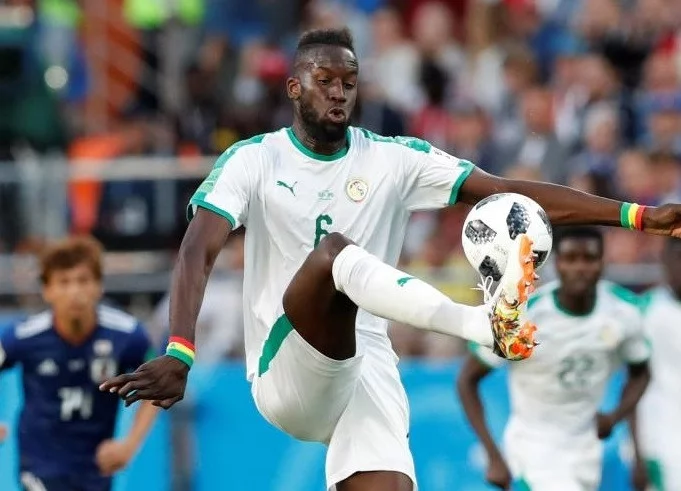 post card blog-botas-especiales-Salif.webp