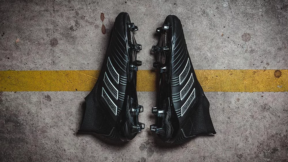 post card Post-adidas-Shadow-Mode-3.webp