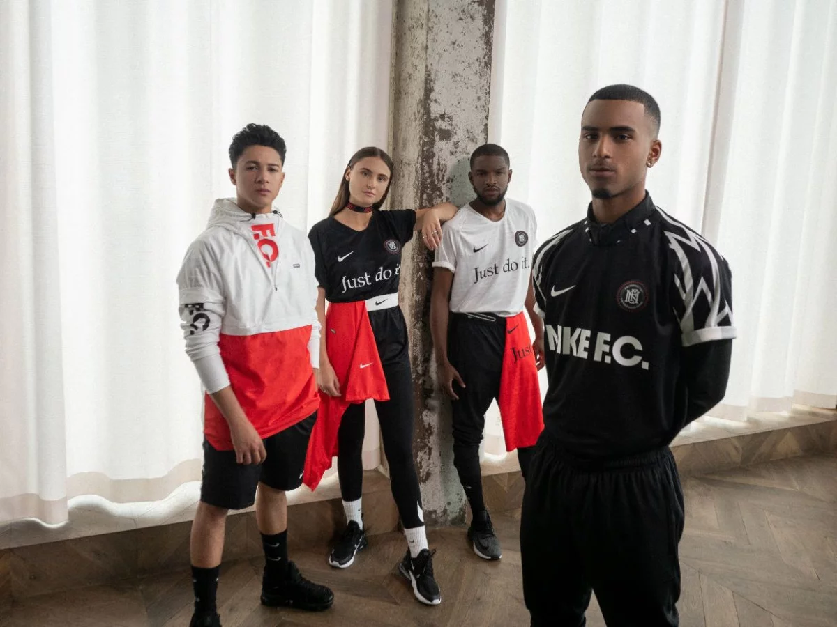 post card Blog-Nike-FC-Ropa-general.webp