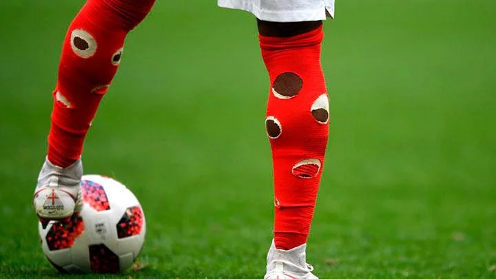 post card Post-Agujeros-en-las-medias-3.webp