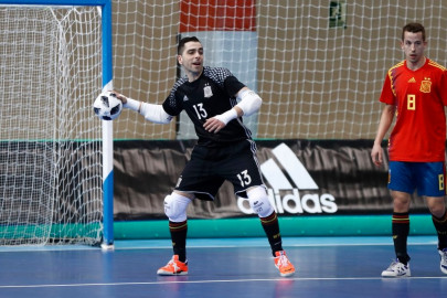 LES MEILLEURES CHAUSSURES DE FUTSAL POUR MOINS DE 60€