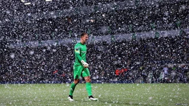 post card Post-Guantes-Agua-6.webp