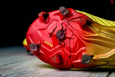 Portada-suela-adidas-predator-18.webp