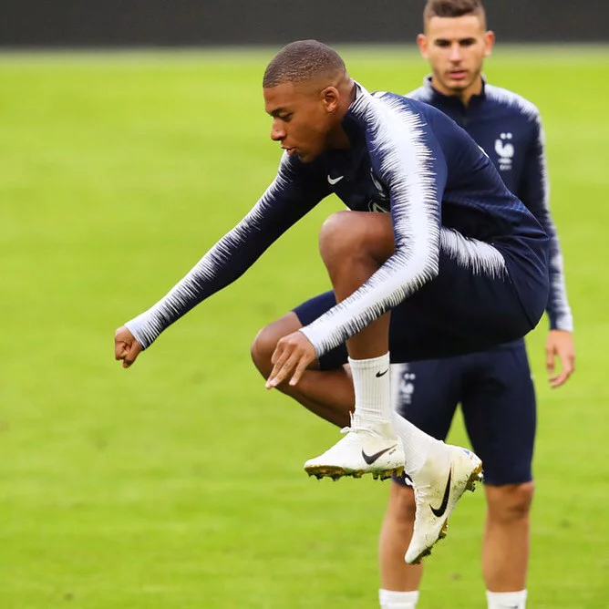 post card Post-Campeones-del-Mundo-3.webp