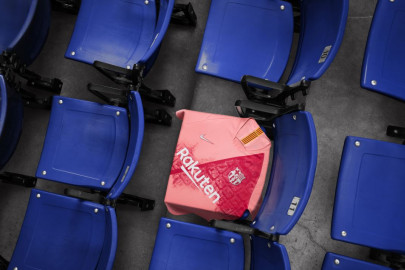 LA TROISIÈME TENUE DU BARÇA 18/19