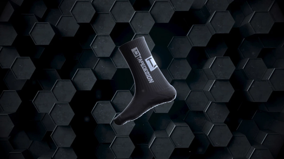 post card post-calcetines-para-futbolistas-tapedesign.webp