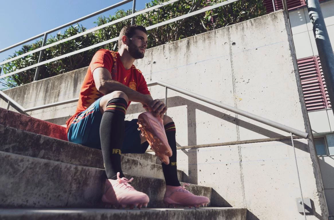 post card Post-adidas-piel-51.webp