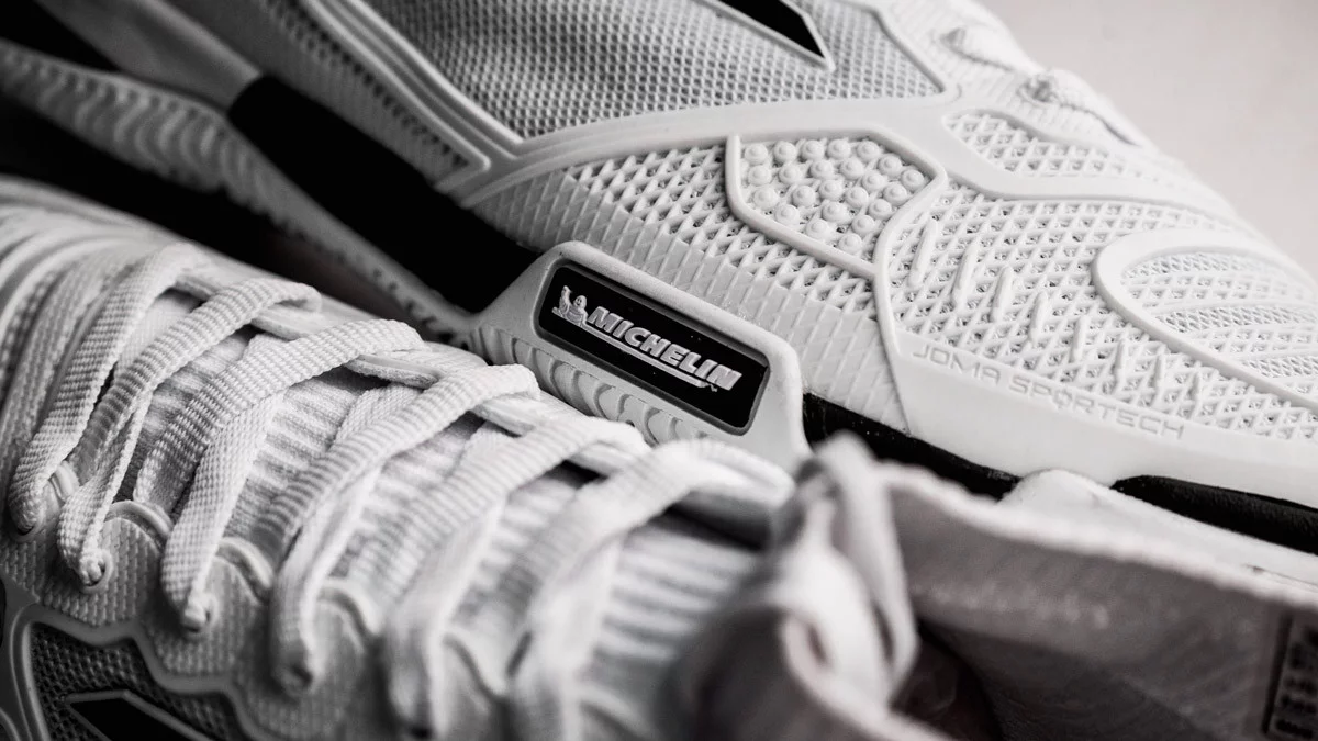 post card Post-Zapatilla-Joma-Tactico-2.webp