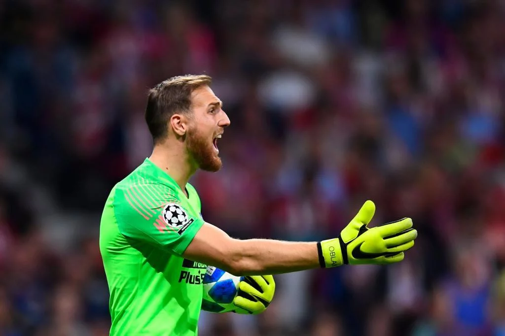 post card Post-Nike-Premier-RS-SGT-Promo-5.webp