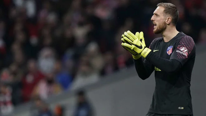 post card Post-Nike-Premier-RS-SGT-Promo-6.webp