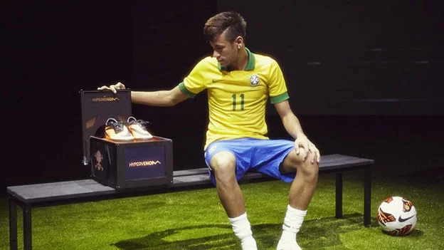 post card blog-legado-nike-hypervenom-neymar.webp