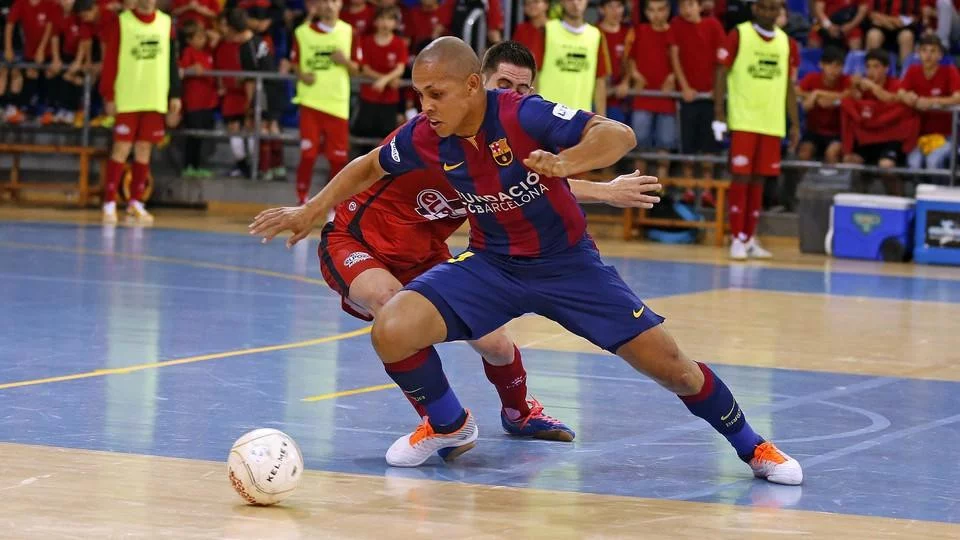 post card Post-Nike-Lunar-Gato-2-1.webp