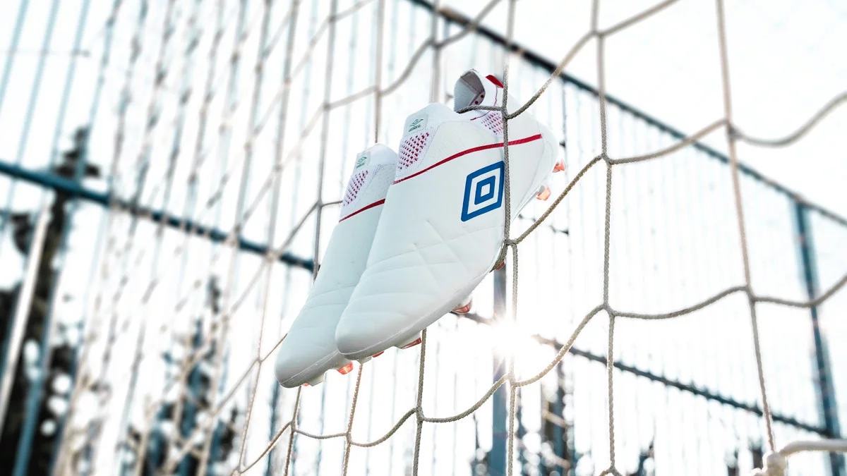 post card Umbro_medusae-iii-laceless-4.webp