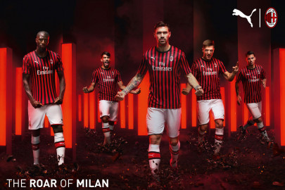 LE NOUVEAU MAILLOT DOMICILE DU MILAN AC