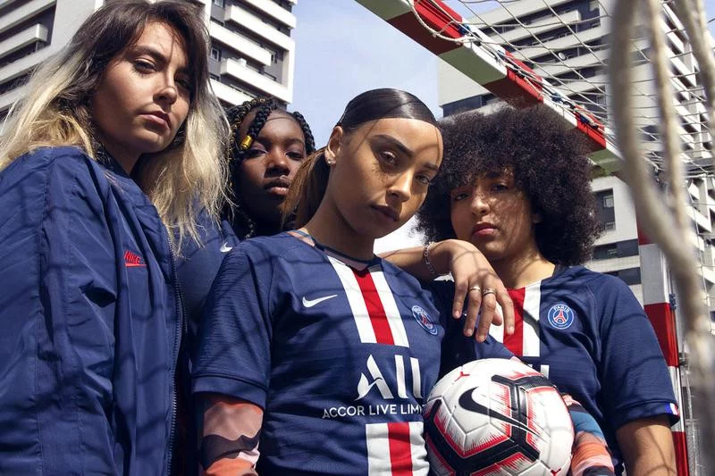 post card nueva-camiseta-psg-2019-2020-women.webp