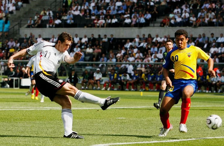 post card blog-copa-mundial-vs-kaiser-5-klose.webp