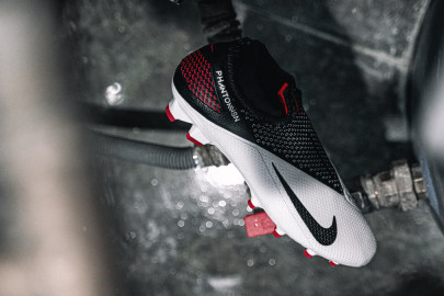 Nouvelle chaussure de football Nike Phantom Vision II Player Inspired