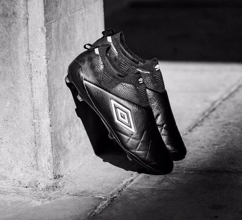 post card post-partes-de-una-bota-de-futbol-6.webp