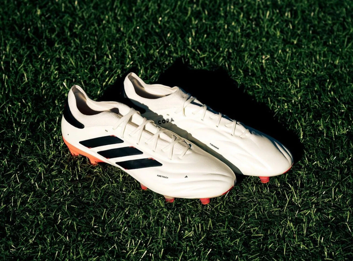 post card blog-botas-ms-cmodas-adidas-copajpg17.webp